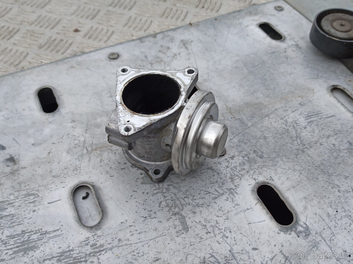 PŘÍSLUŠENSTVÍ MOTORU - VW 1.9 TDi 74kW, typ AXR - 15