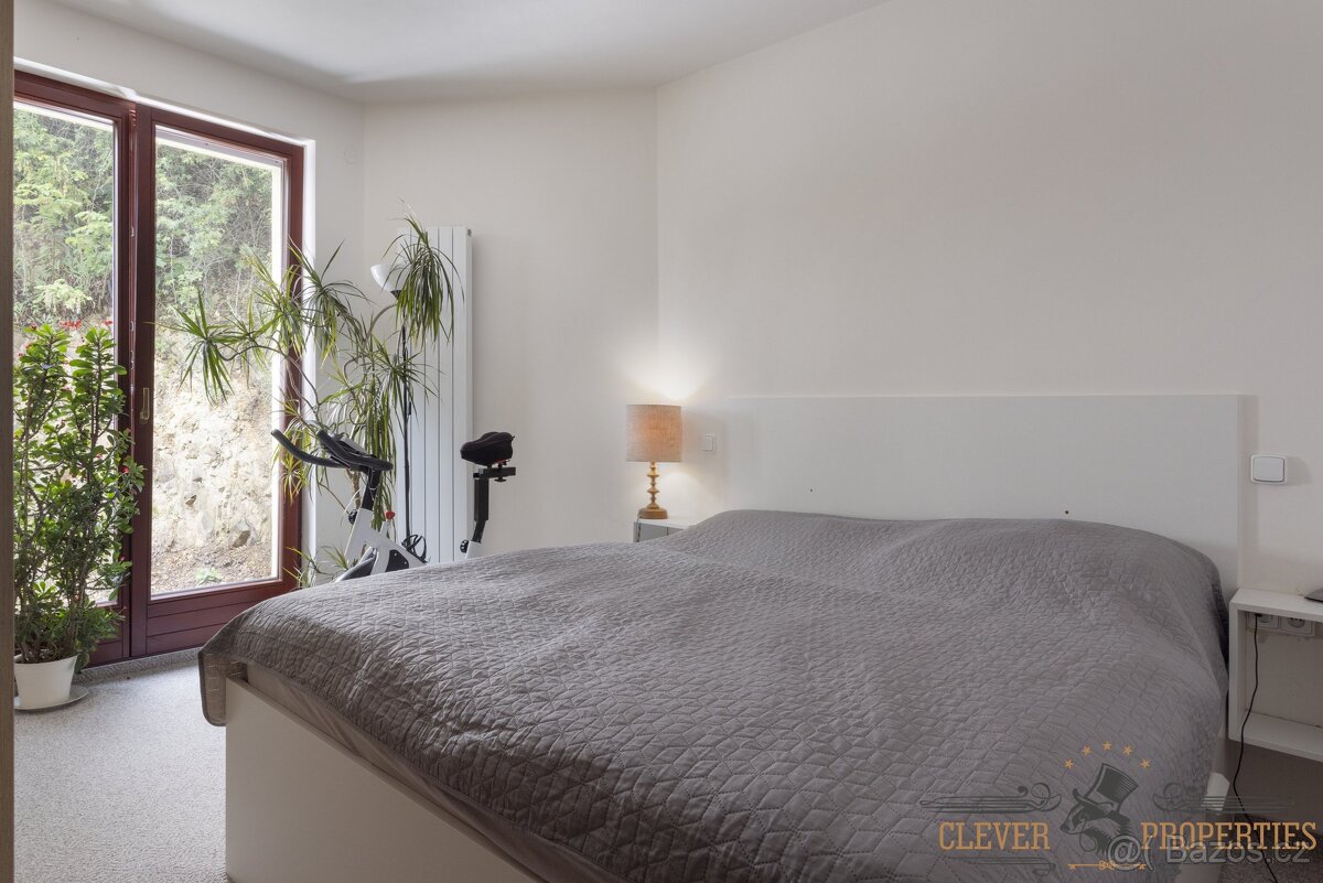 Prodej rodinného domu 260 m², ev.č. 00862 - 15