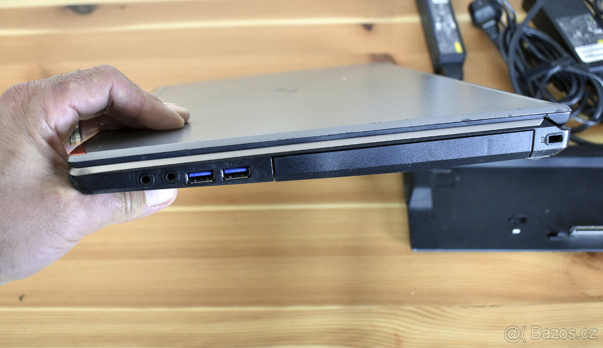 Fujitsu Lifebook E756 i7 - SSD Samsung 860 EVO 1TB - 15