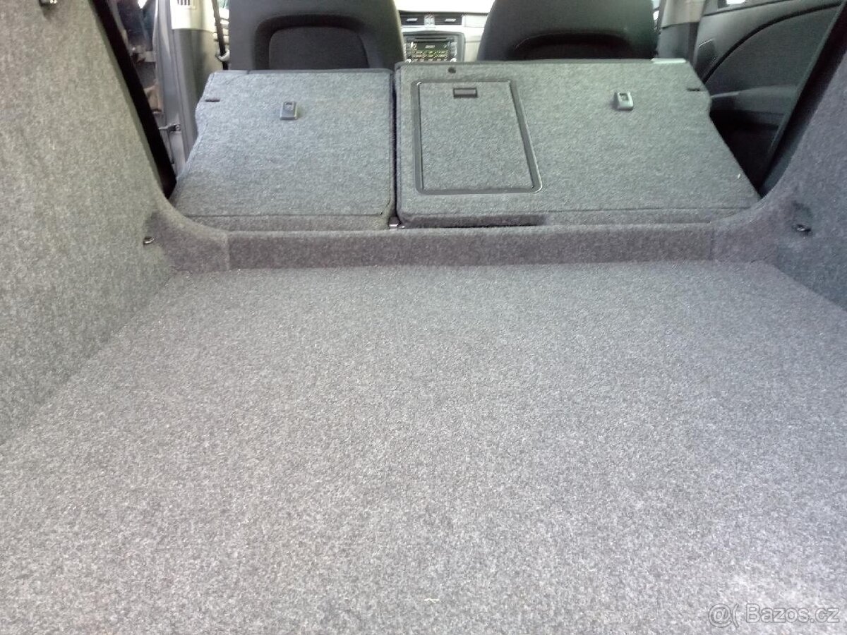 Škoda Superb II. 2.0 TDI, Nová cena, garážované - 15