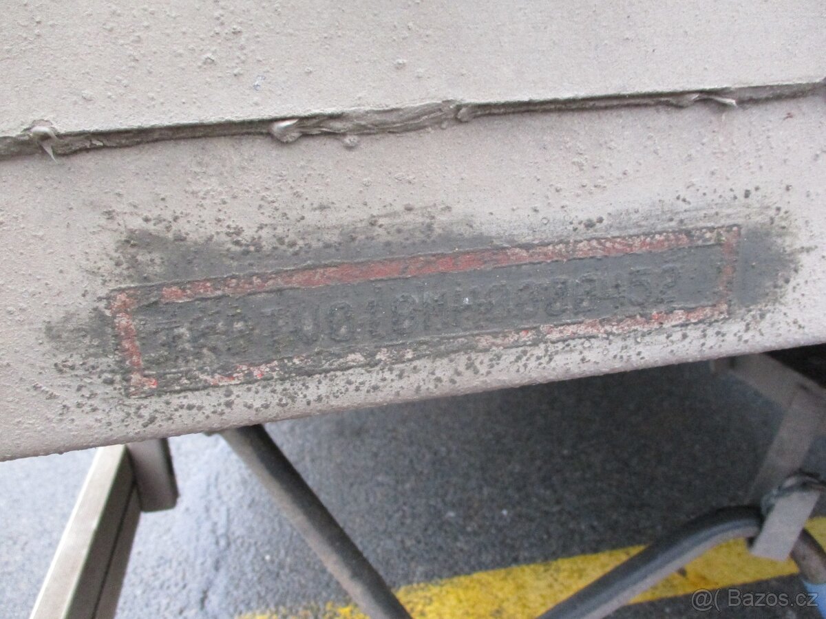 25254 přívěs Panav - 15