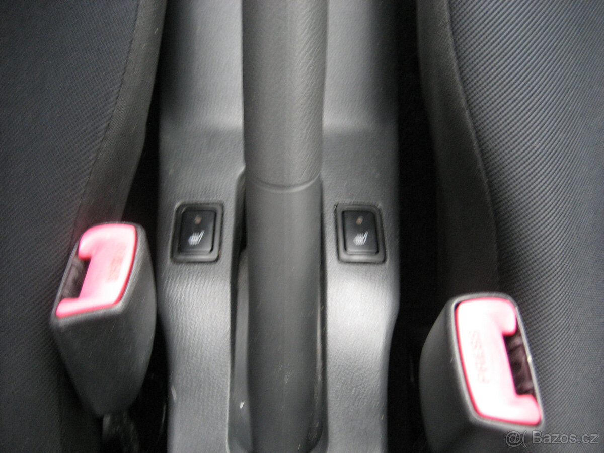 SUZUKI SWIFT 1.3, 4x4 - 15