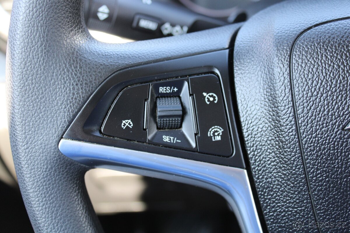 Opel Mokka 1,6 i ČR,1.MAJITEL,TAŽNÉ,2017 - 15