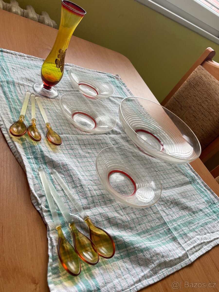 Porcelán, sklo - 15