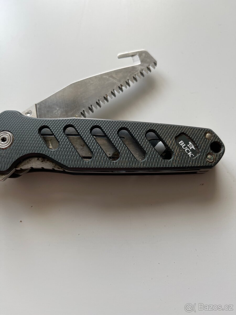 Srnčí parůžky / nůž BUCK -USA - 15