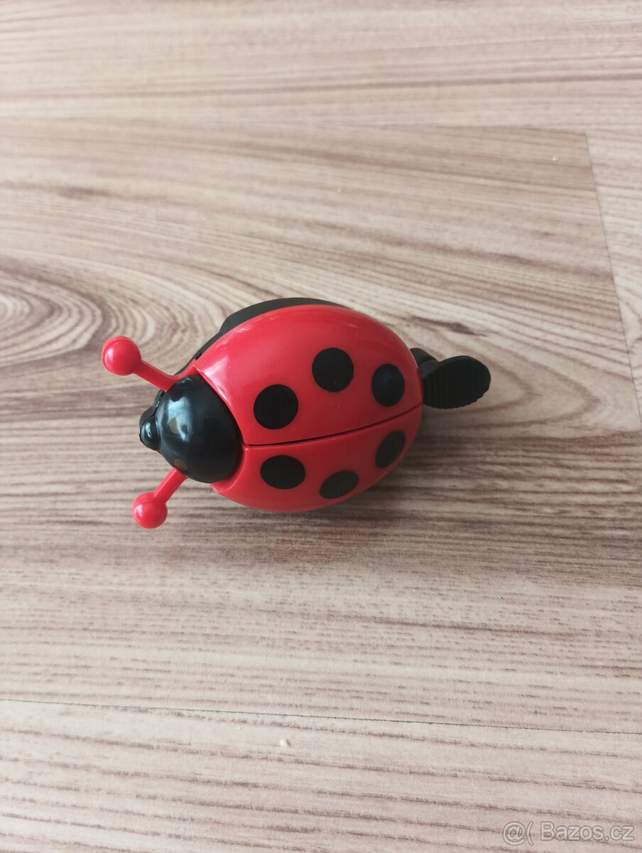 Dětské kolo , přídavná kolečka ke kolu a helma,chránič na bo - 15