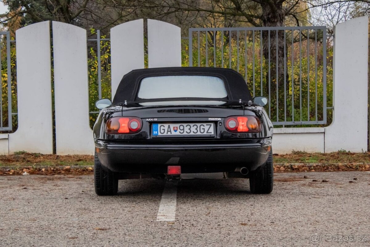 Mazda MX-5 Miata 1,8 benzín - 15