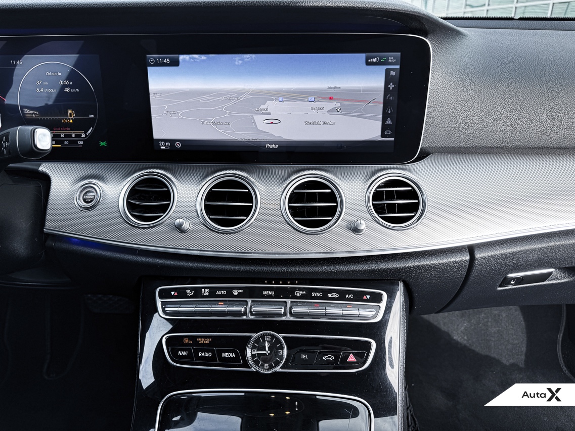 Mercedes-Benz E 220d W213 Avantgarde 143 KW - 15