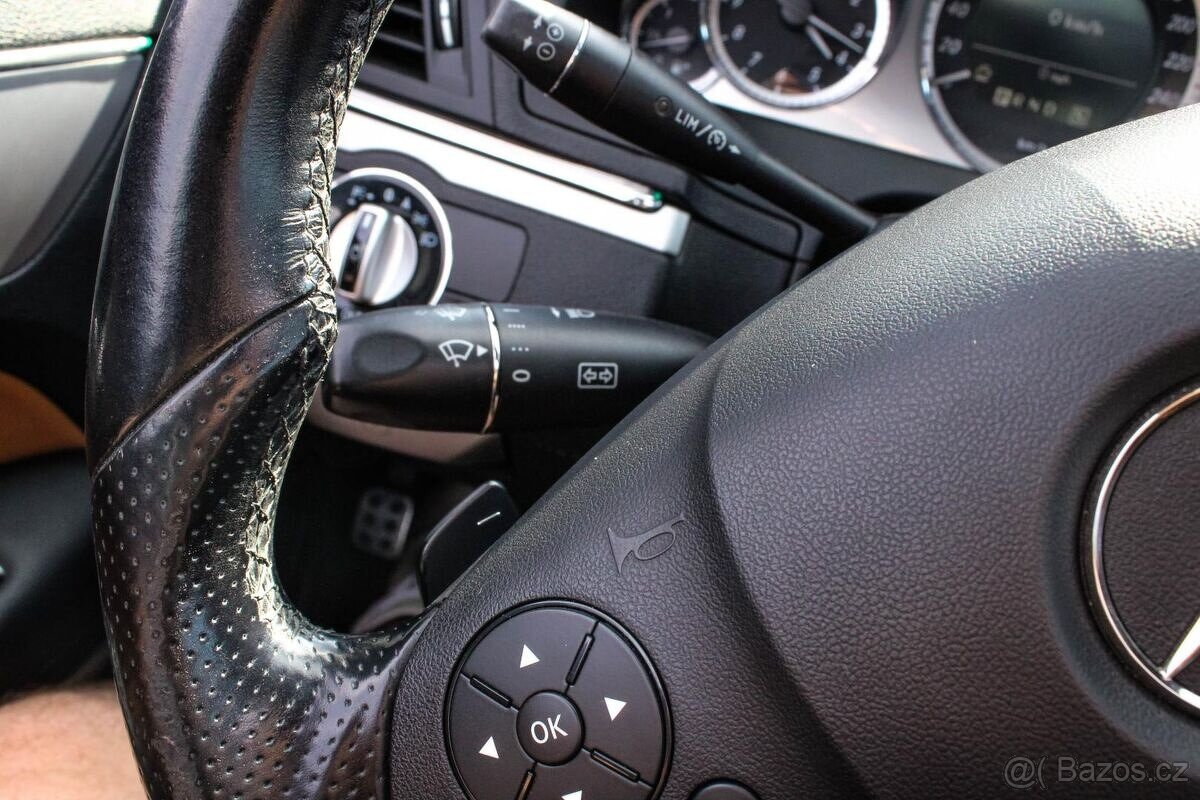 Mercedes-Benz E trieda Kupé 350 CDI Blue - 15