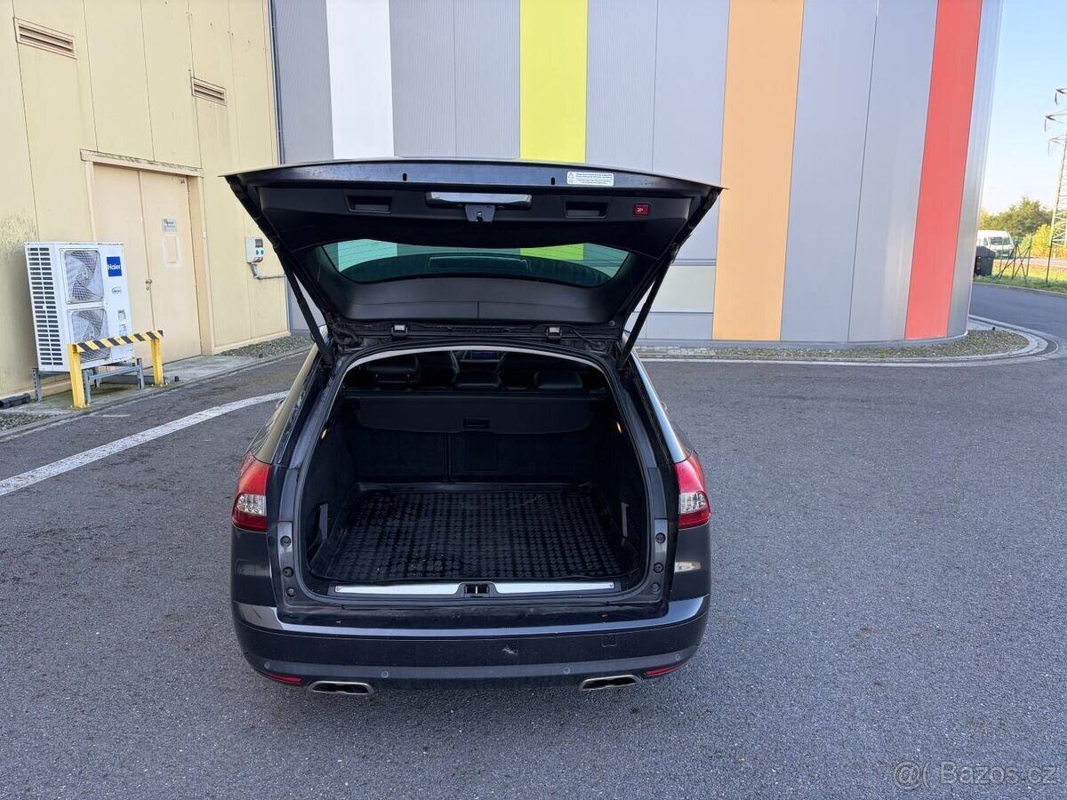 Citroen C5 2.2 HDi 150kw TOP VÝBAVA - 15