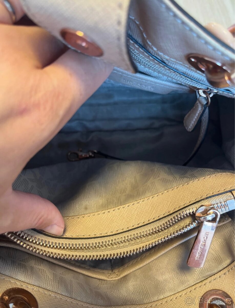 Kabelka Michael Kors - 15
