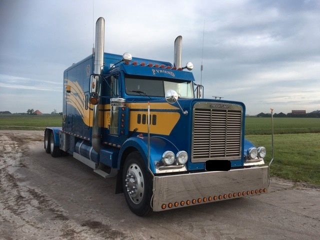 Freightliner FLC 1985 - výborný stav - 15