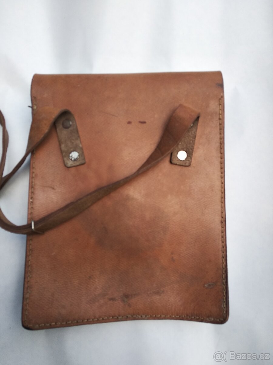 Brasna-pro prislusniky CSR-SNB-60-ta leta. - 15