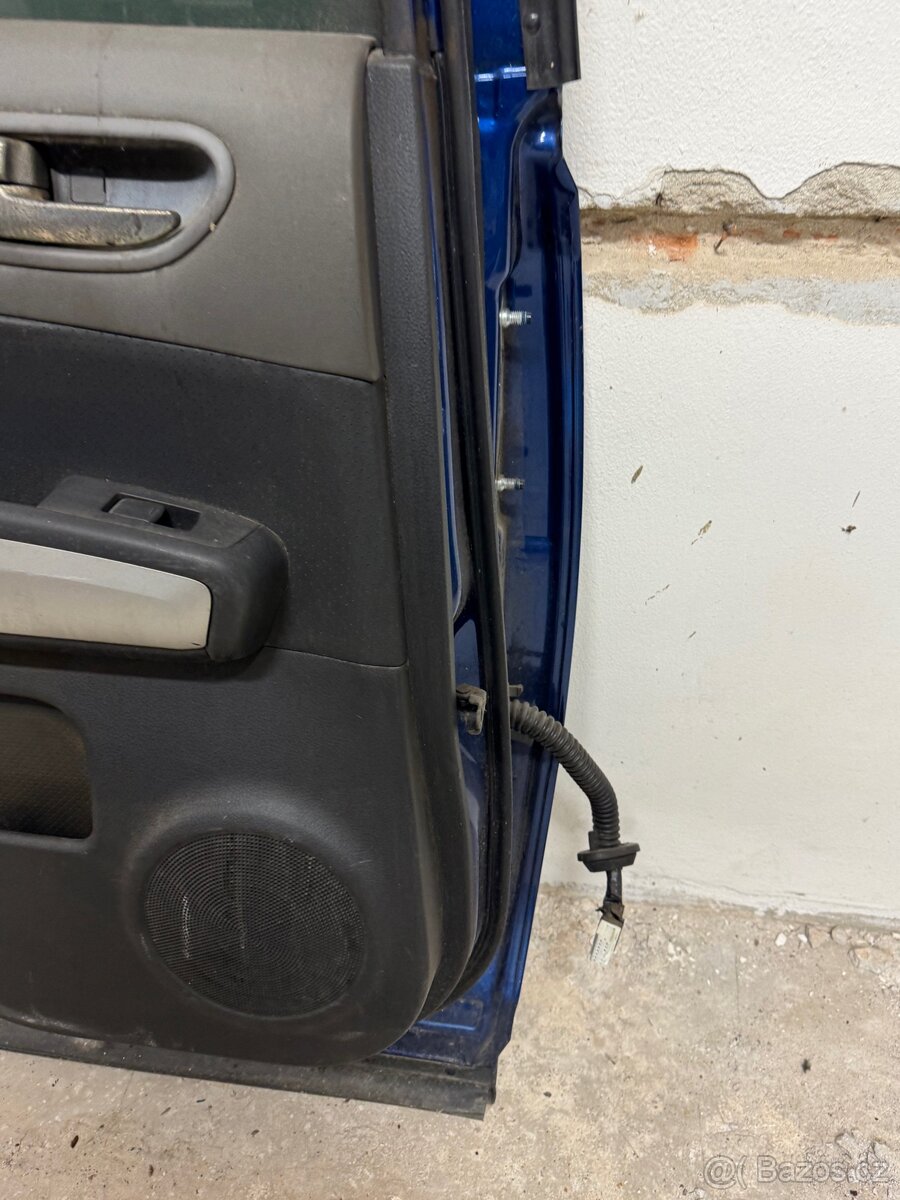 Nissan X-Trail 2007-14, zadní dveře - 15