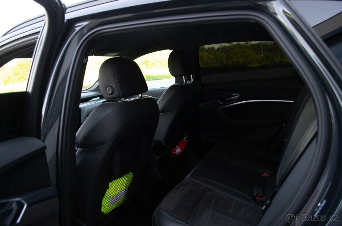 Audi E-tron 55 quattro Advanced - 15