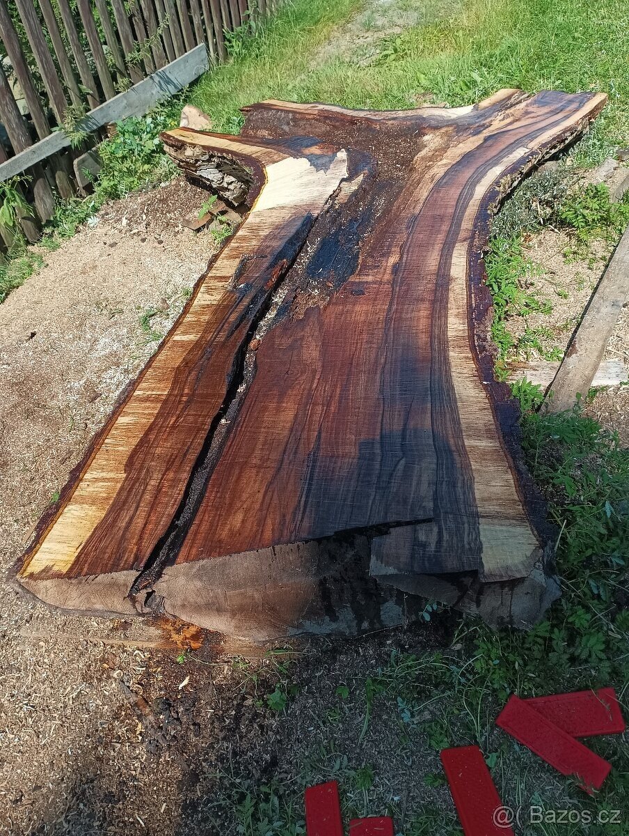 Ořechové fošny 85mm silné - 15