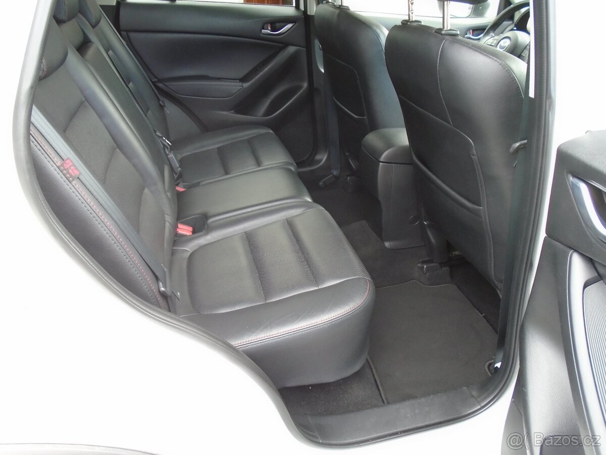 Mazda CX-5 2.2 D SKYACTIV AWD - 15