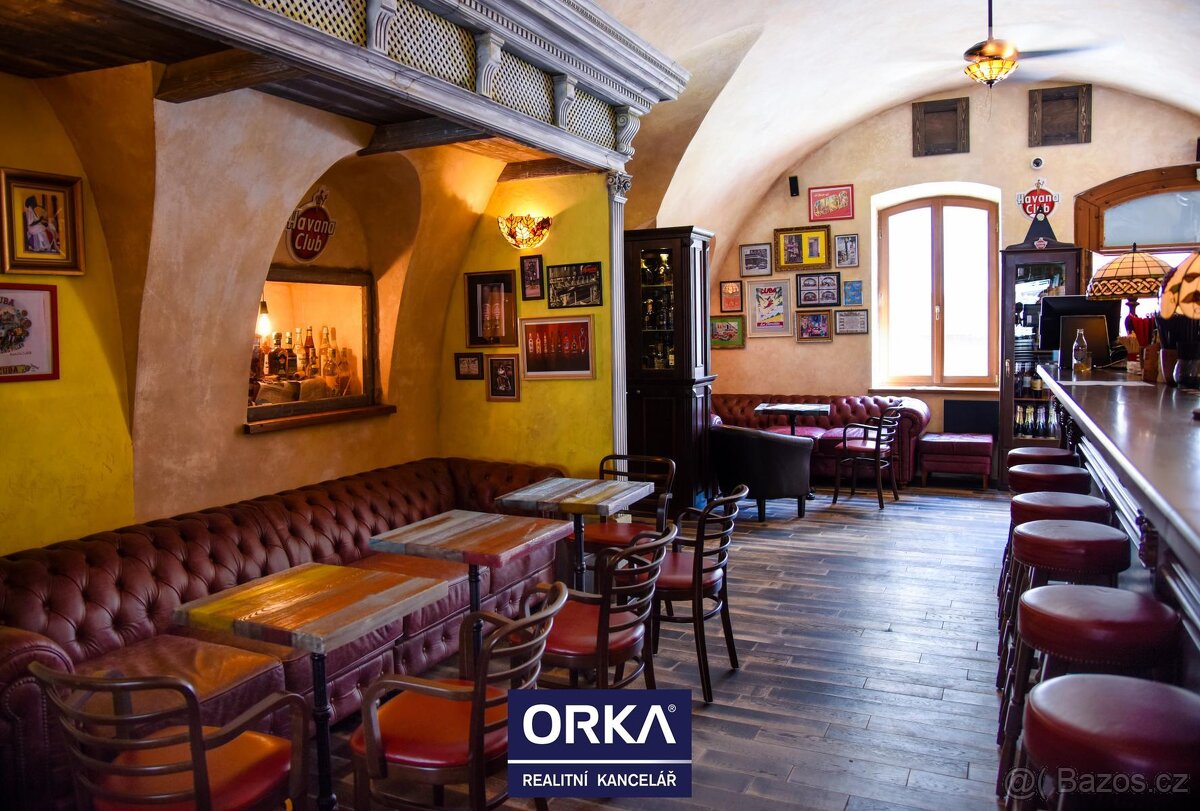 Pronájem luxusního baru La Giraldilla-La Bodega Cubana v Olo - 15