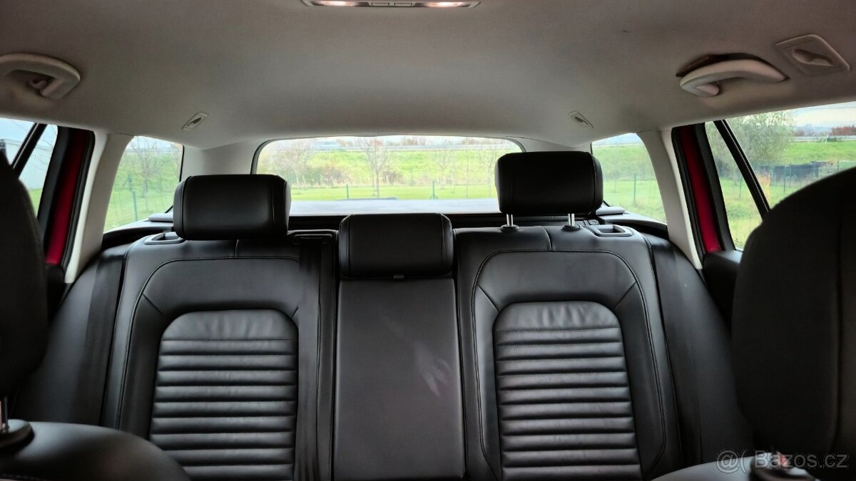 🚗 Passat Variant R-Line ( Rline ) 2.0 TDI 140 kW DSG 4x4 - 15