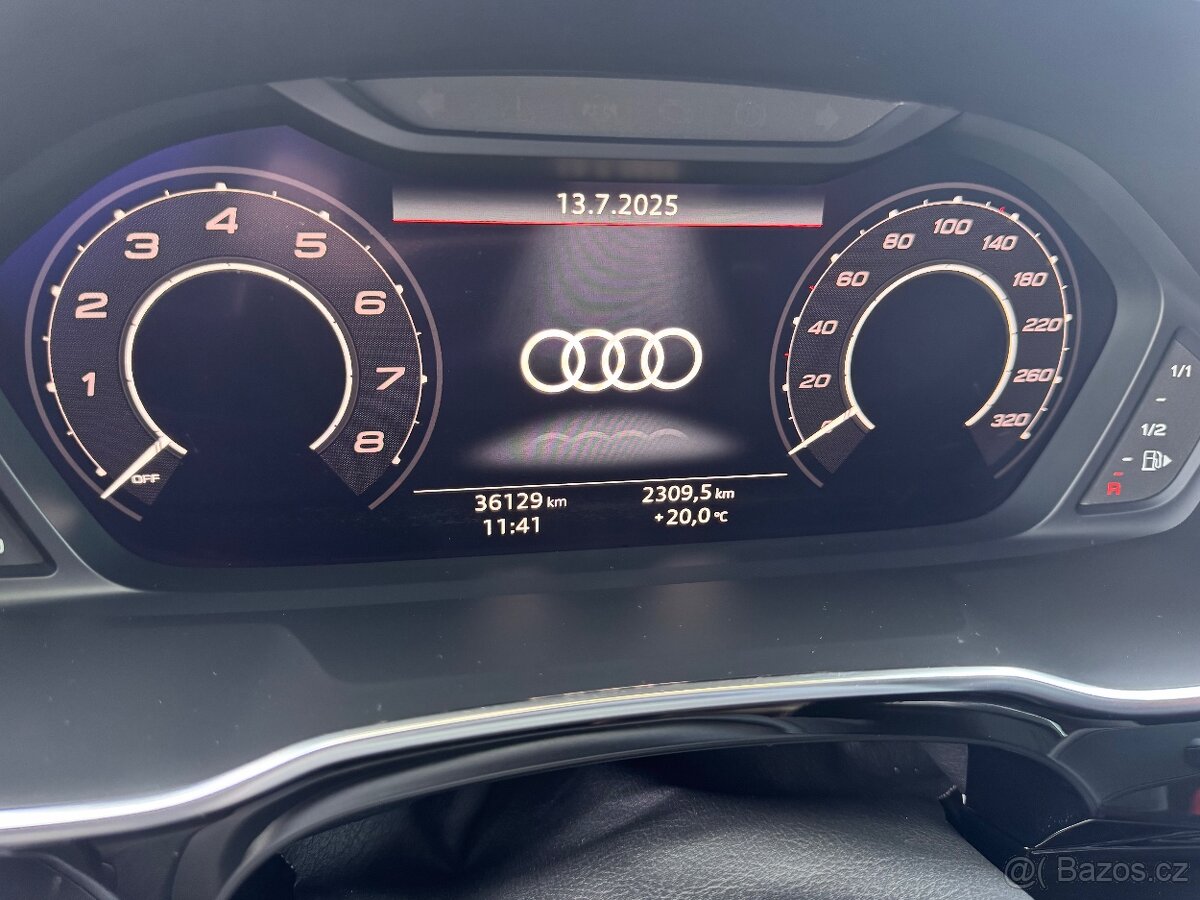 Audi RSQ3 2.5 TFSI - 15