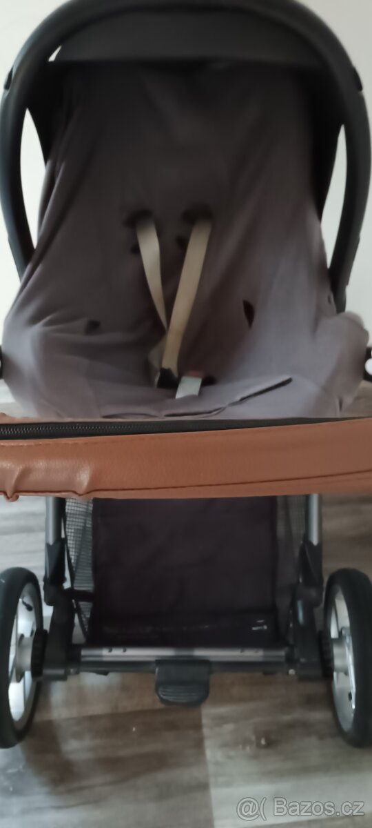 Prodám kočárek Mutsy Evo Industrial - 15