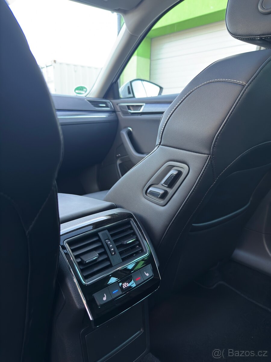 Škoda Superb 2.0 TDI 140kw/ Nové rozvody/ Odvětr. sedadla/ - 15
