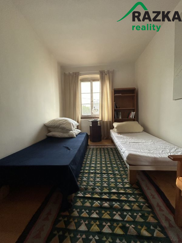 Prodej usedlosti s rozlehlými pozemky v obci Dolní... - 15