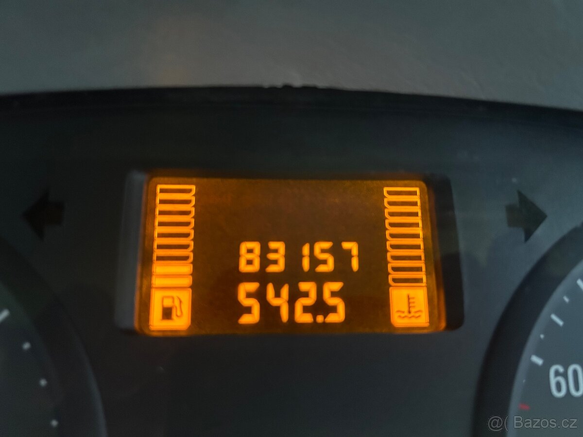 Opel Vivaro Valník + Hydraulická ruka - 15