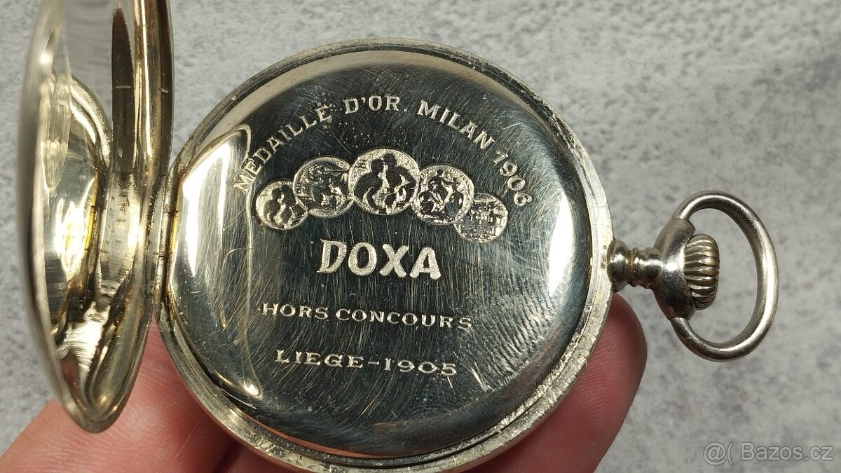 Starožitné pánské kapesní hodinky značené DOXA - 15