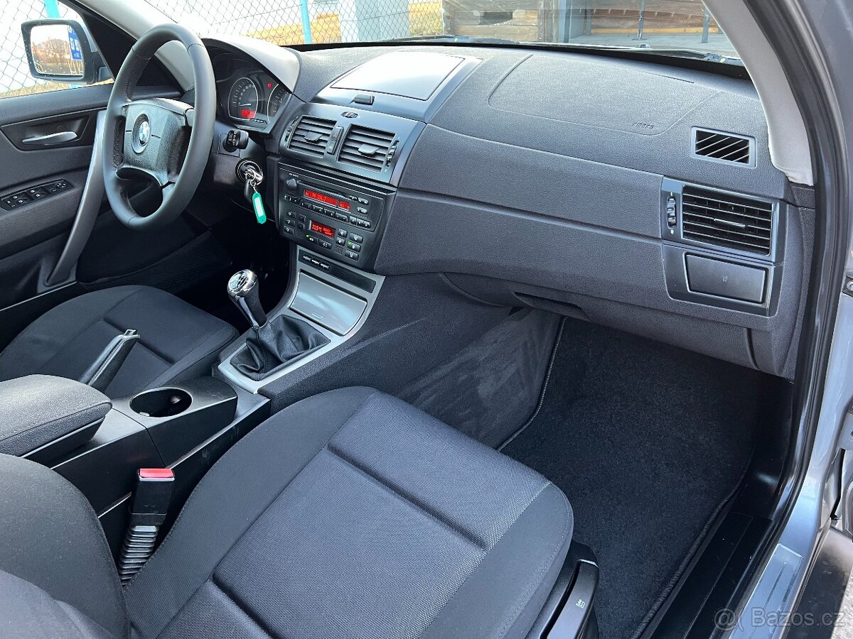 BMW X3, 2.0 D 110kW 4X4, MANUÁL - 15