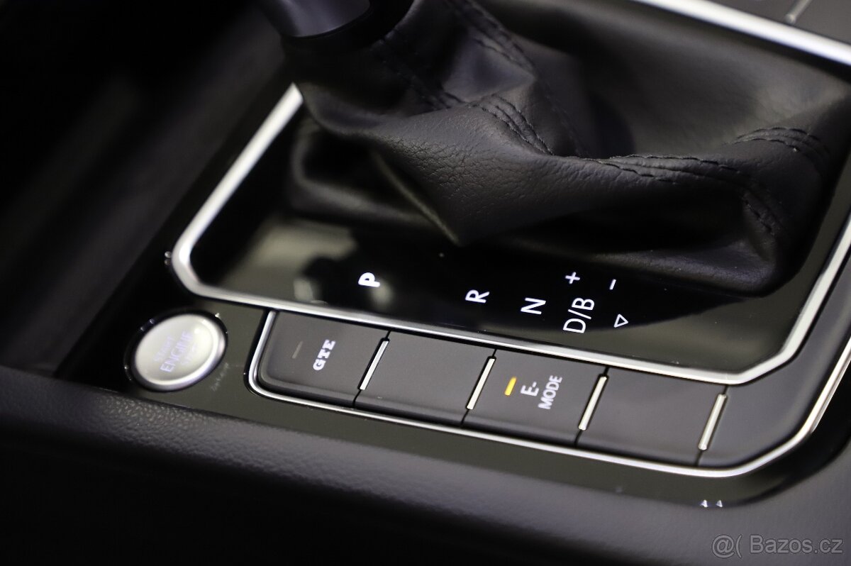VW Passat B8 GTE Variant 1.4TSI 160kW DSG - záruka Autodraft - 15