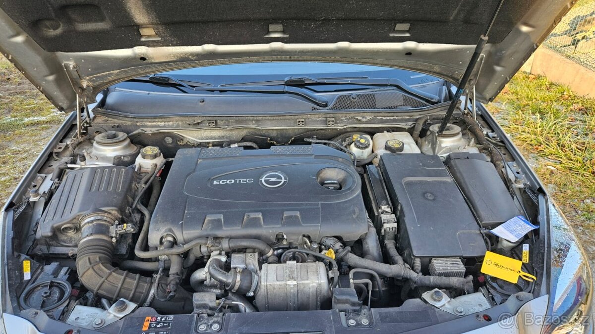 OPEL INSIGNIA sport TOURER 2.0 CDTI 143KW 200 HP rok 2014 - 15