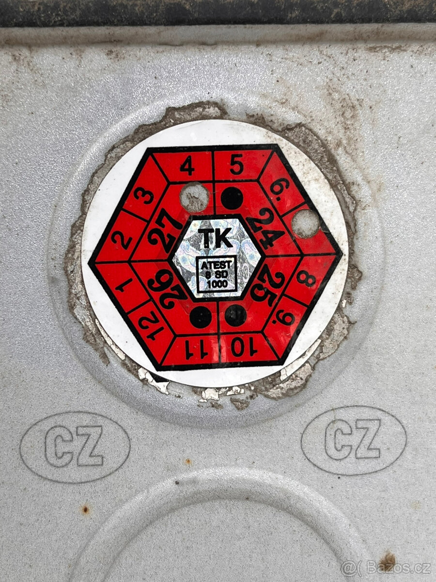 prodám Ford Fiesta 1,3 44kw , 2006 - 15