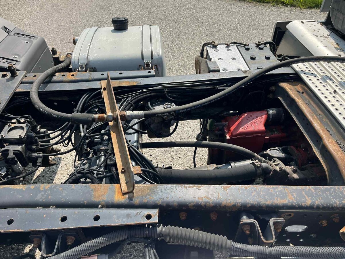 MAN TGX 18.440 ťahač s hydraulikou - 15