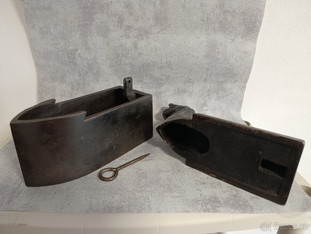 Obrovská atypická komínová žehlička, 9,65kg TOP - 15