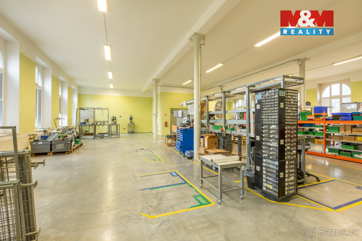 Prodej výrobního objektu, 2387 m², Rumburk, ul. Komenského - 15