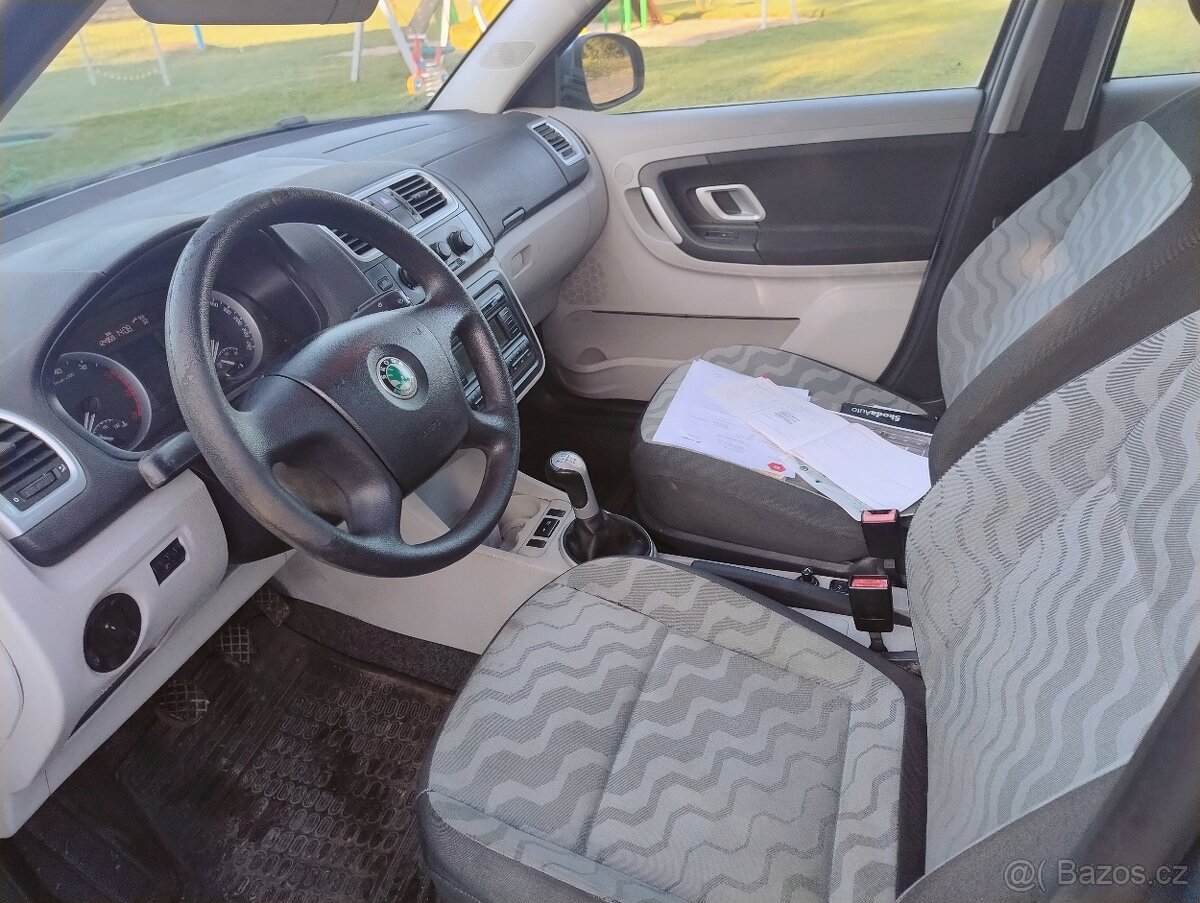 Škoda Fabia 1.4i 16V Nová STK 124 000km - 15