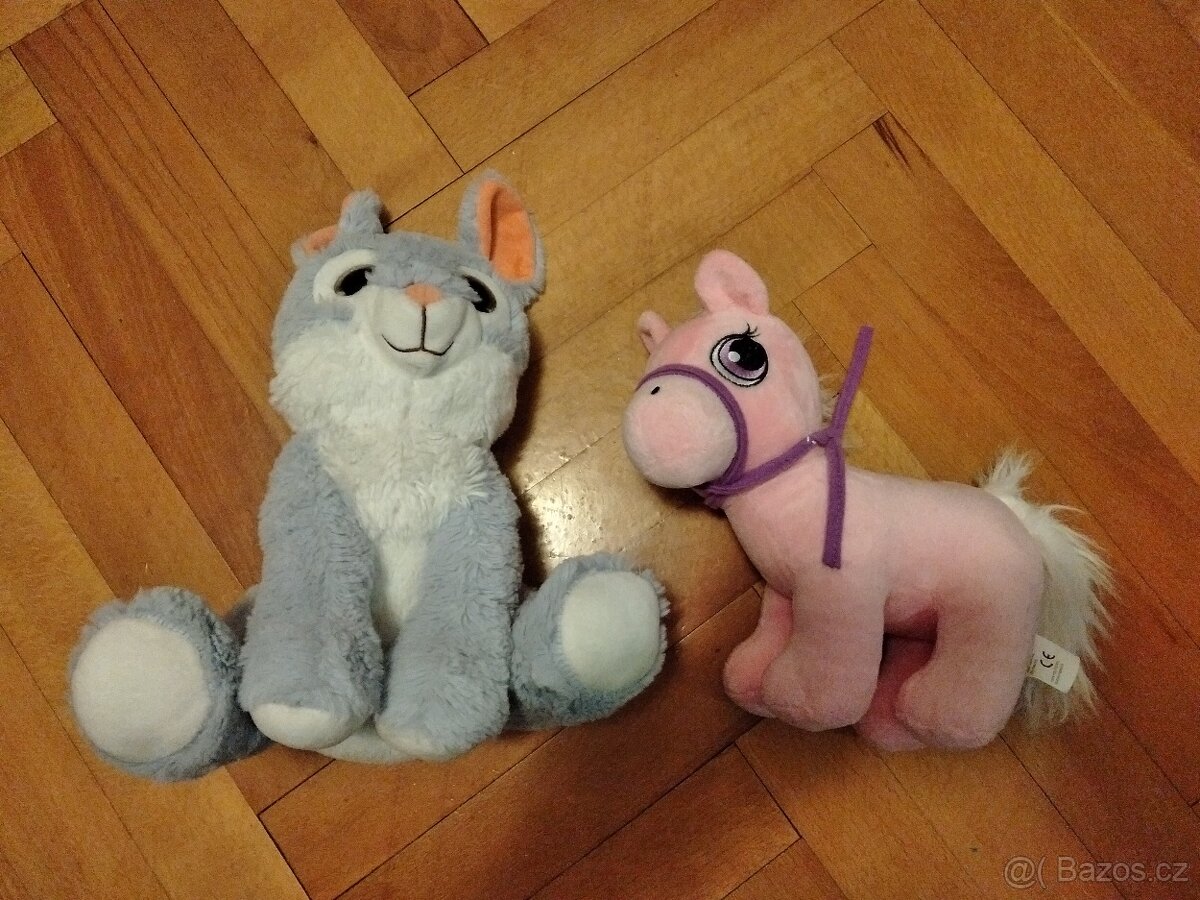 Hračky, panenky, plyšové hračky. - 15