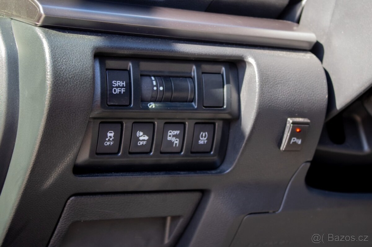 Subaru XV 2.0i e-Boxer MHEV automat 4x4 - 15