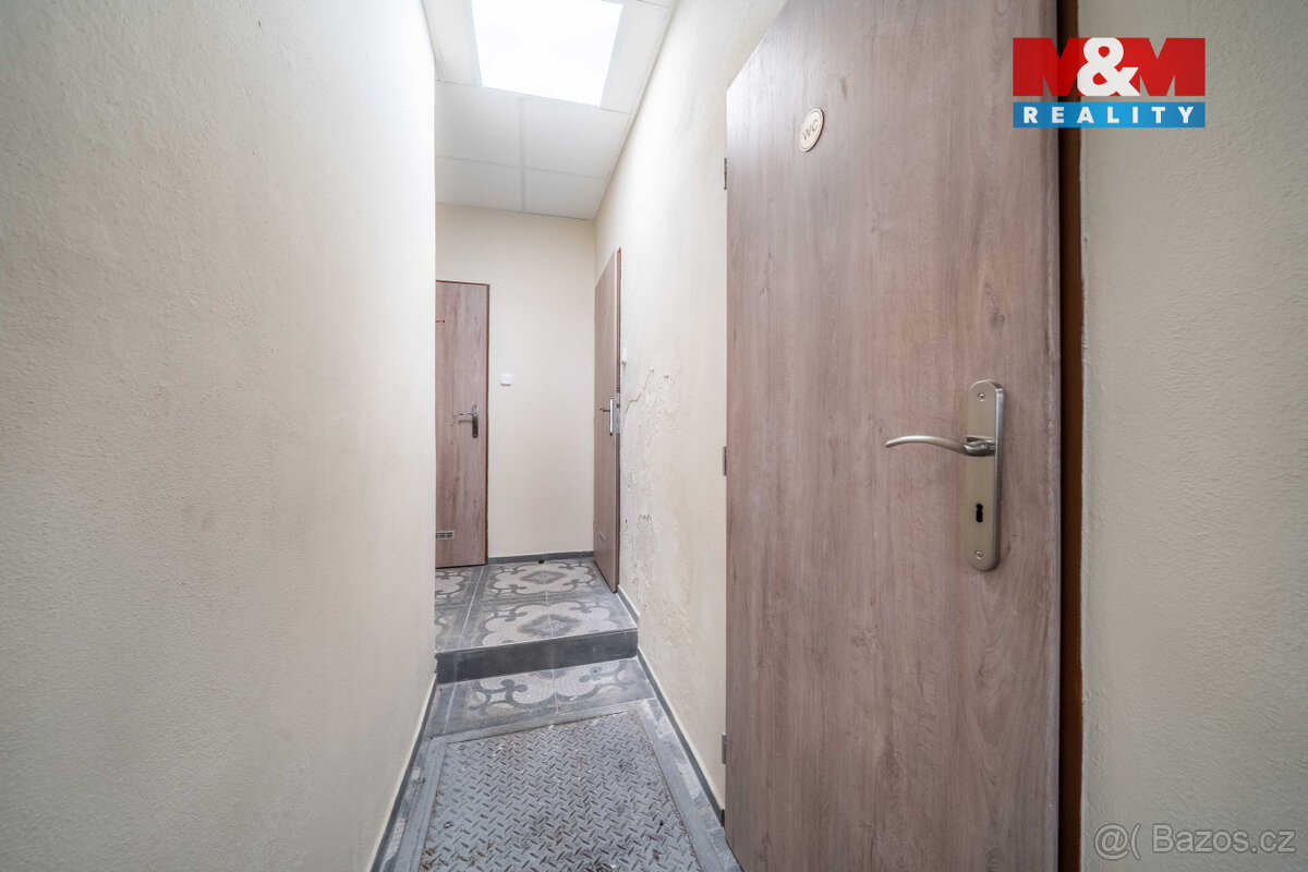 Pronájem skladu, 124 m², Nepomuk, ul. Husova - 15