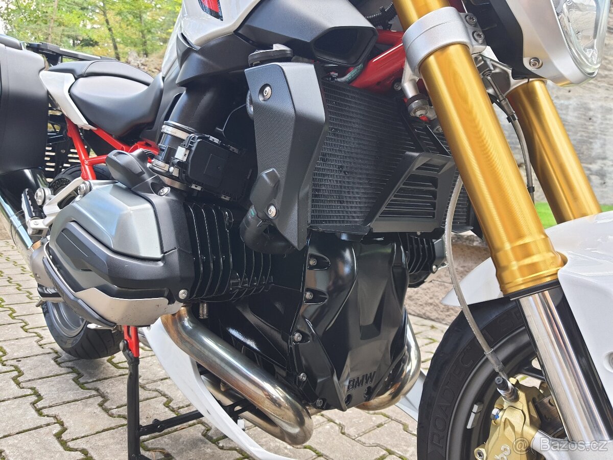 BMW R 1200 R -ABS, ASC,INFO, ESA,T VYHŘÍVANÉ RUKOJETI TEMPOM - 15