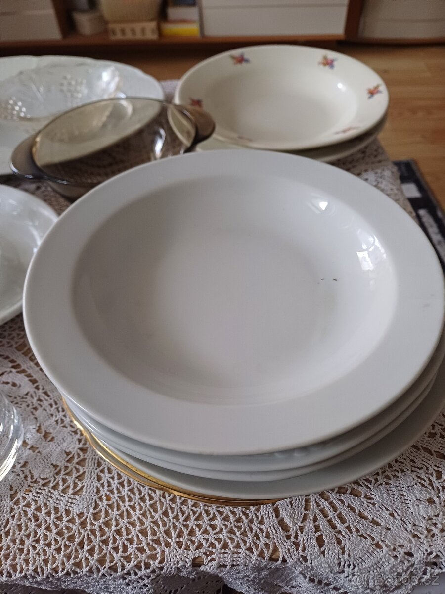 Mix skla a porcelánu - 15