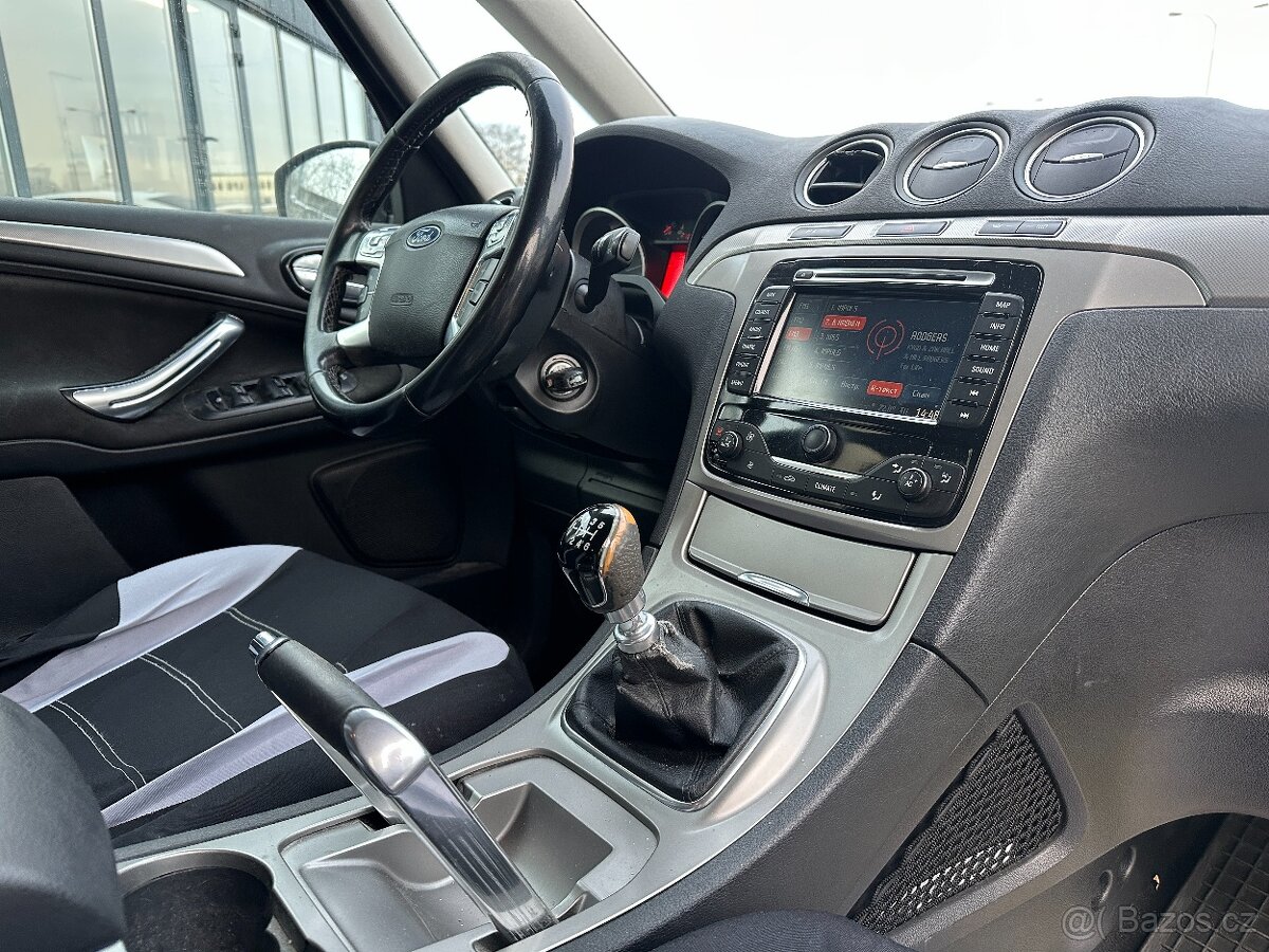 Ford Galaxy 2011 - 15