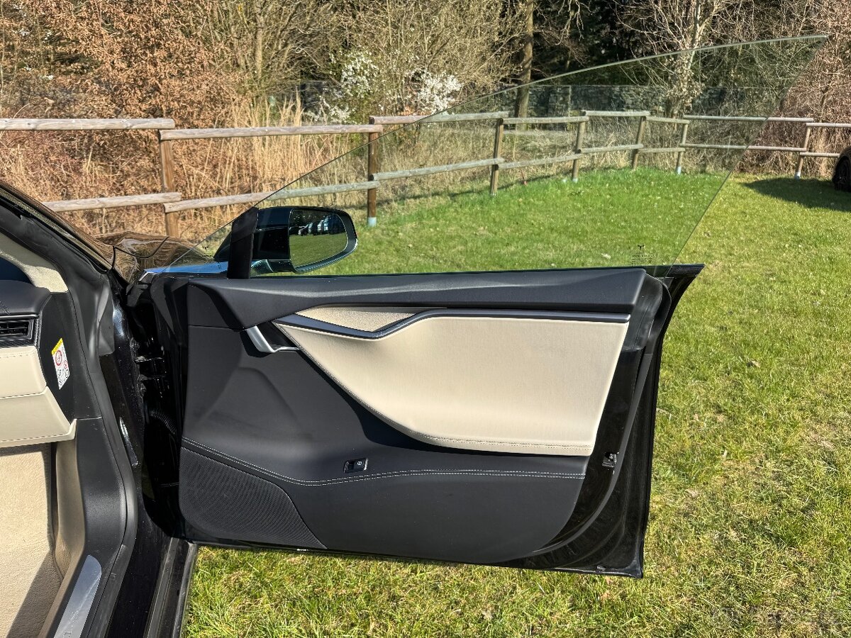 Tesla Model S 100D Long Range AWD - 15