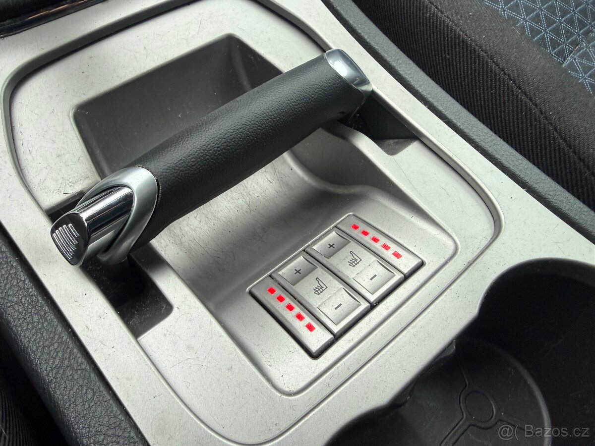 Ford S-MAX 2.0i 107 kW 2007 139800 km - 15