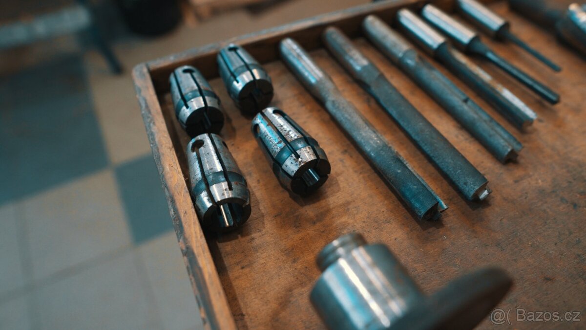 Srovnávačka s protahem, stolní pilou, příprava na frézování - 15