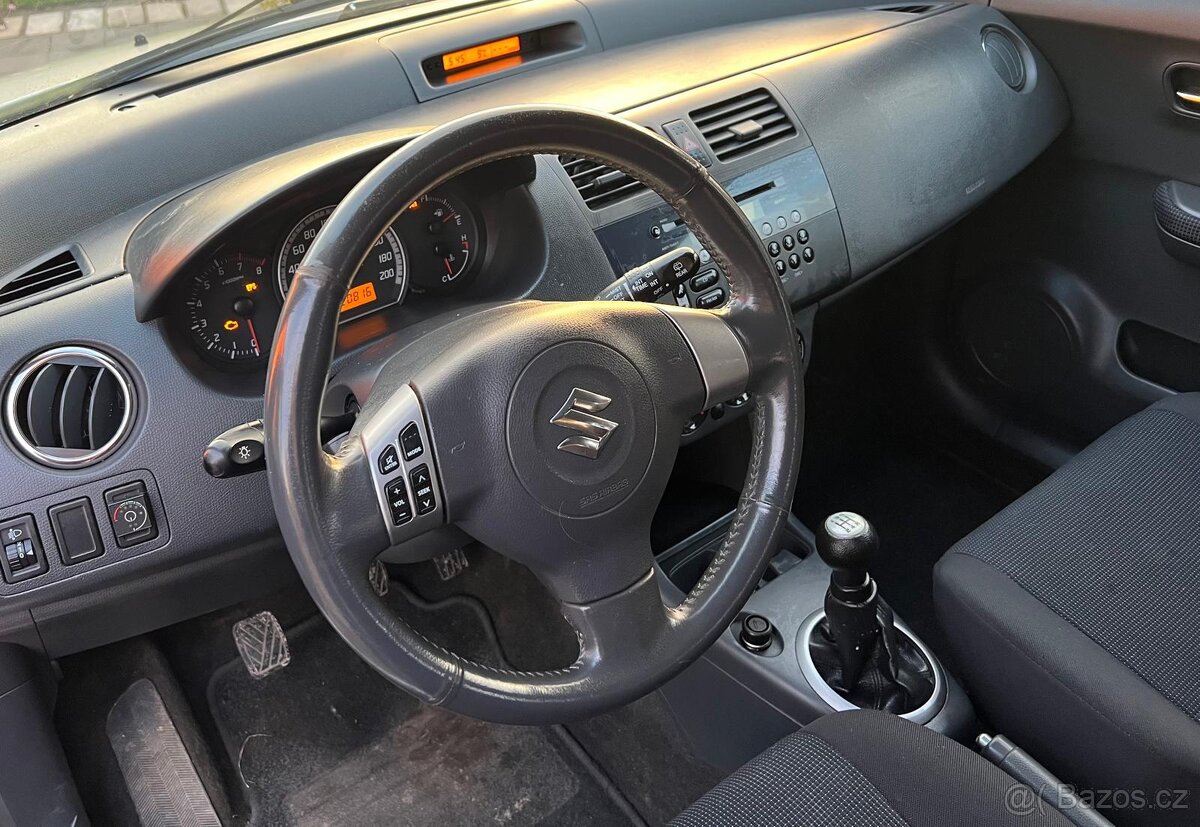 SUZUKI SWIFT 1.3 LPG 4x4 - 15