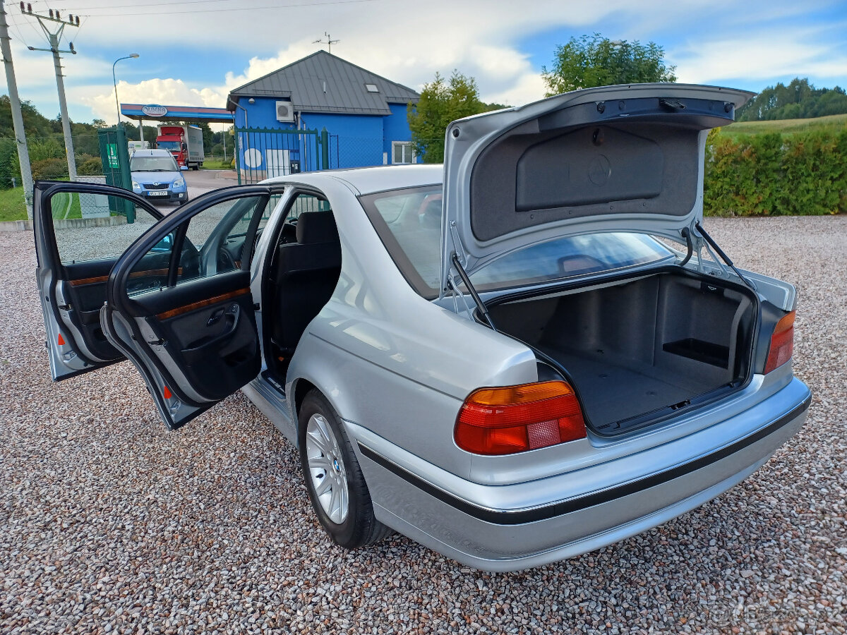 BMW 520i,YOUNGTIMER,TOP stav, - 15