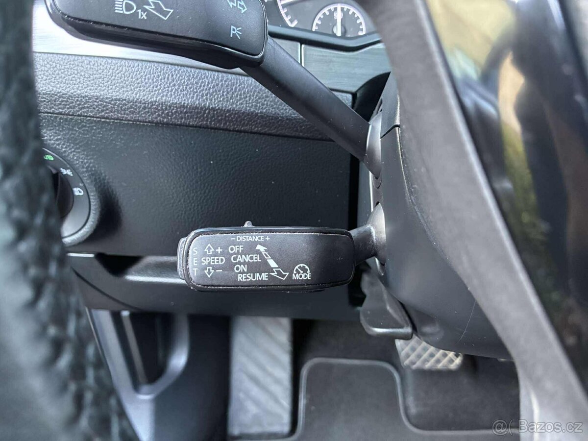 Škoda Superb III combi 1.4 TSI 110kw DSG Style+ 03/2018 - 15