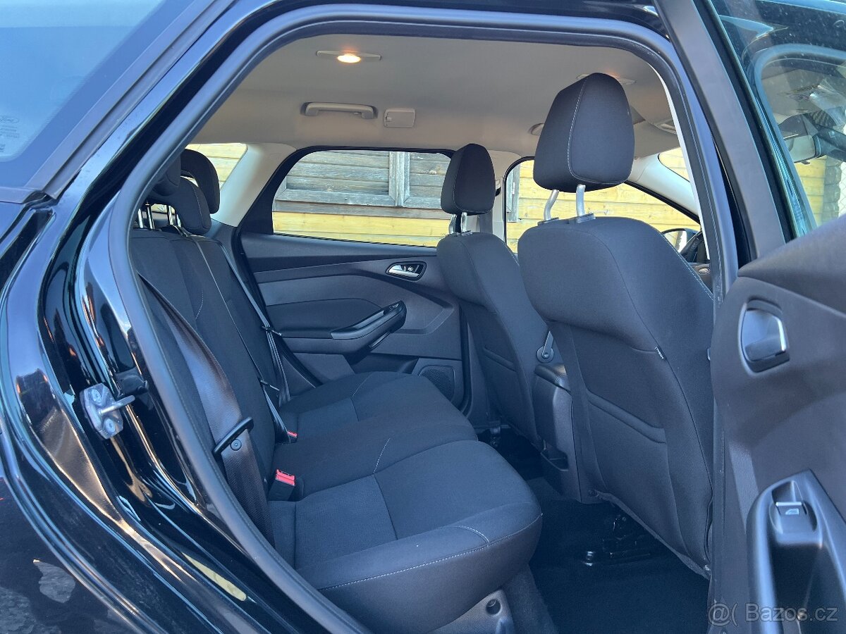 Ford Focus 1.0 T EB 92kW VÝBAVA - 15
